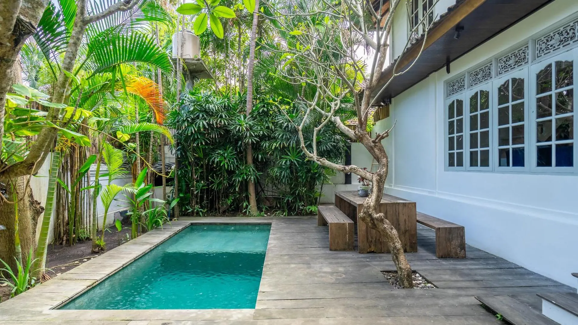Villa Forestal Kerobokan  0*, Kerobokan (Bali) Indonesia